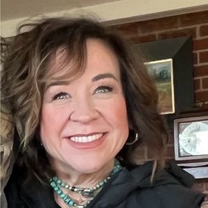 Meet your Posher, Marla